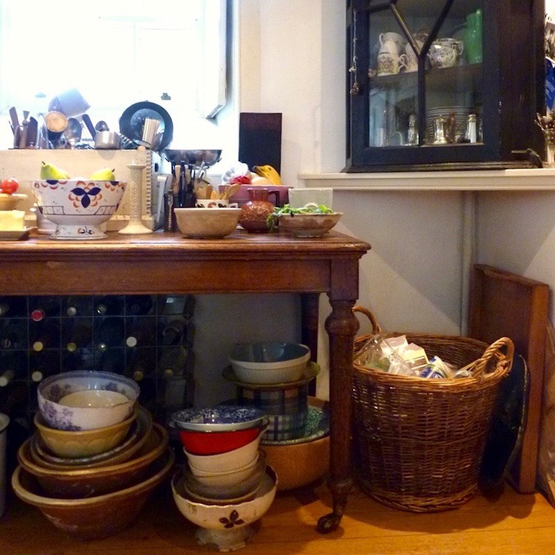 Domenica More Gordon, an artist’s house in Scotland. | Bible of British Taste-corner cabinet -bowl collection