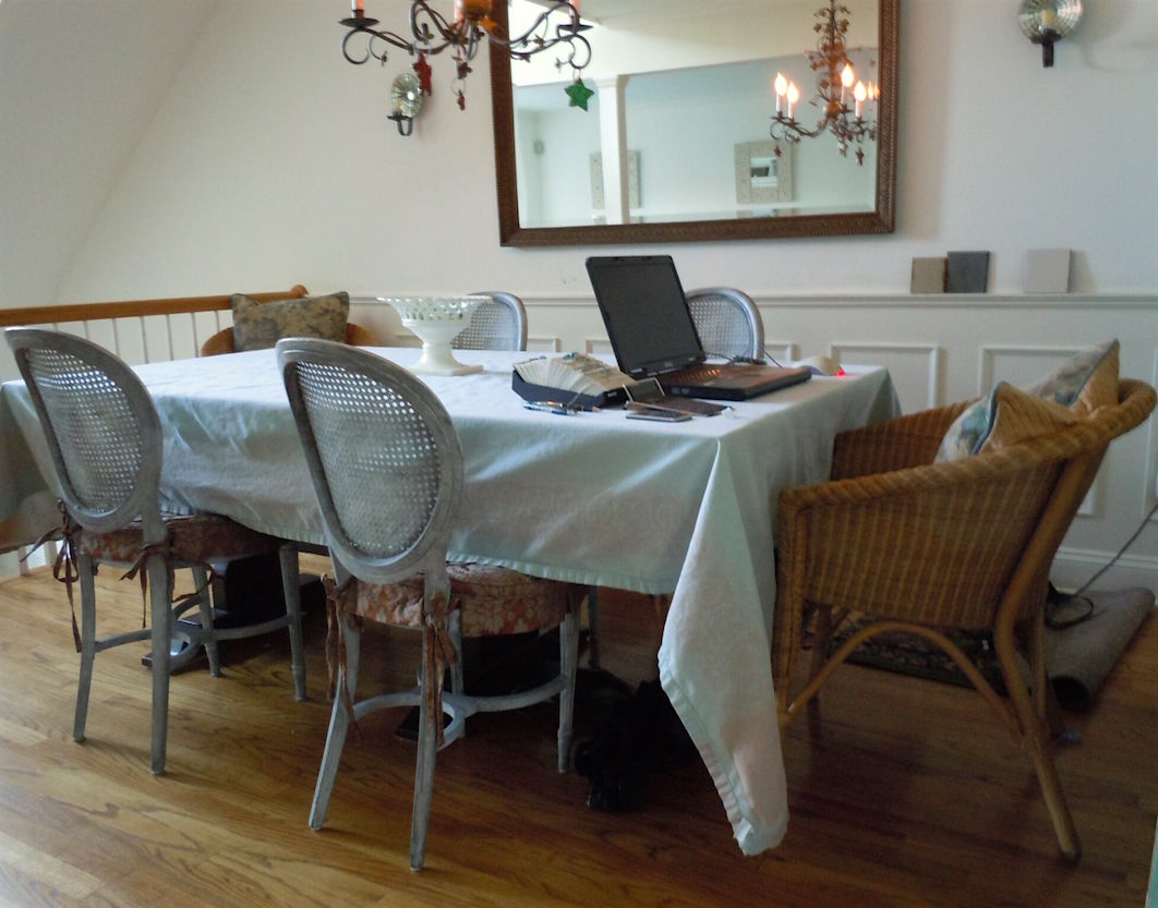 our old townhouse dining room in Goldens Bridge, NY
