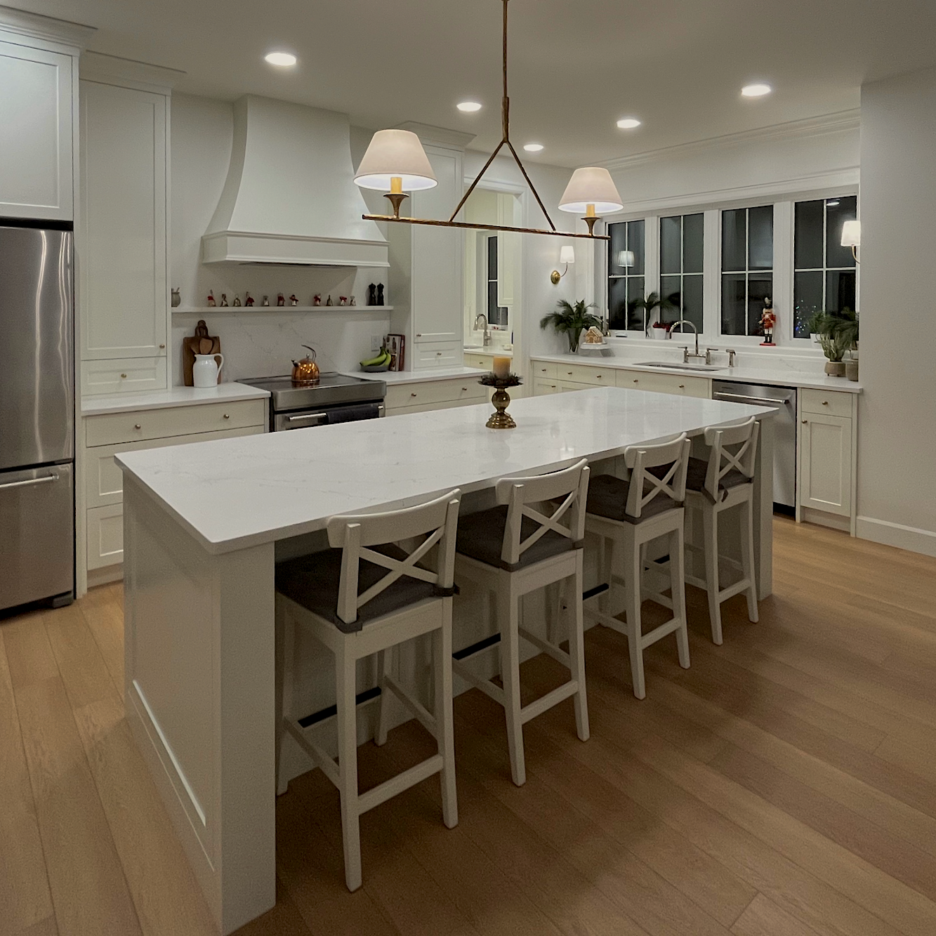 Canadian Mel kitchen island