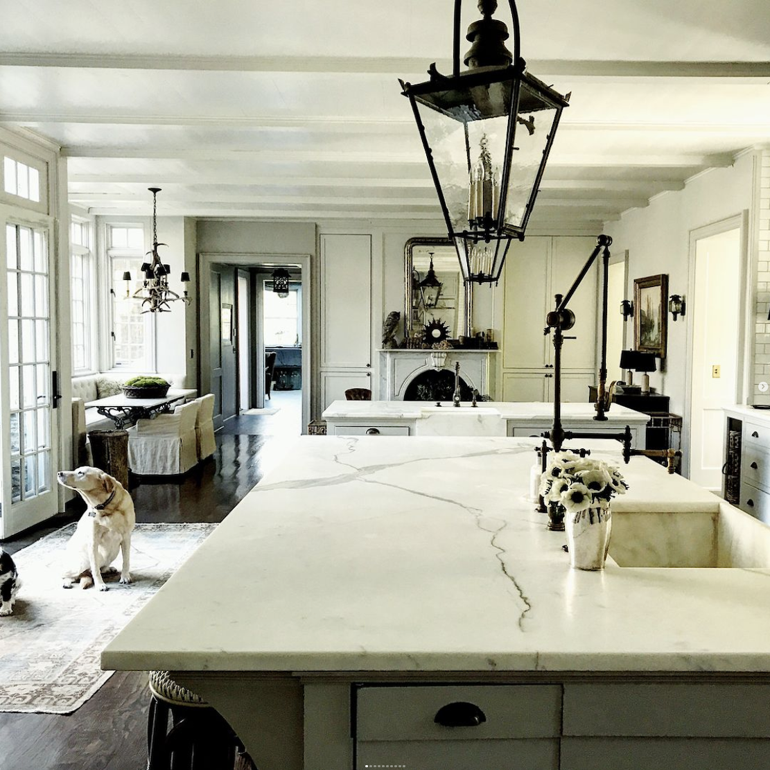 Jeanette Whitson design gorgeous kitchen -@gardenvarietydesign