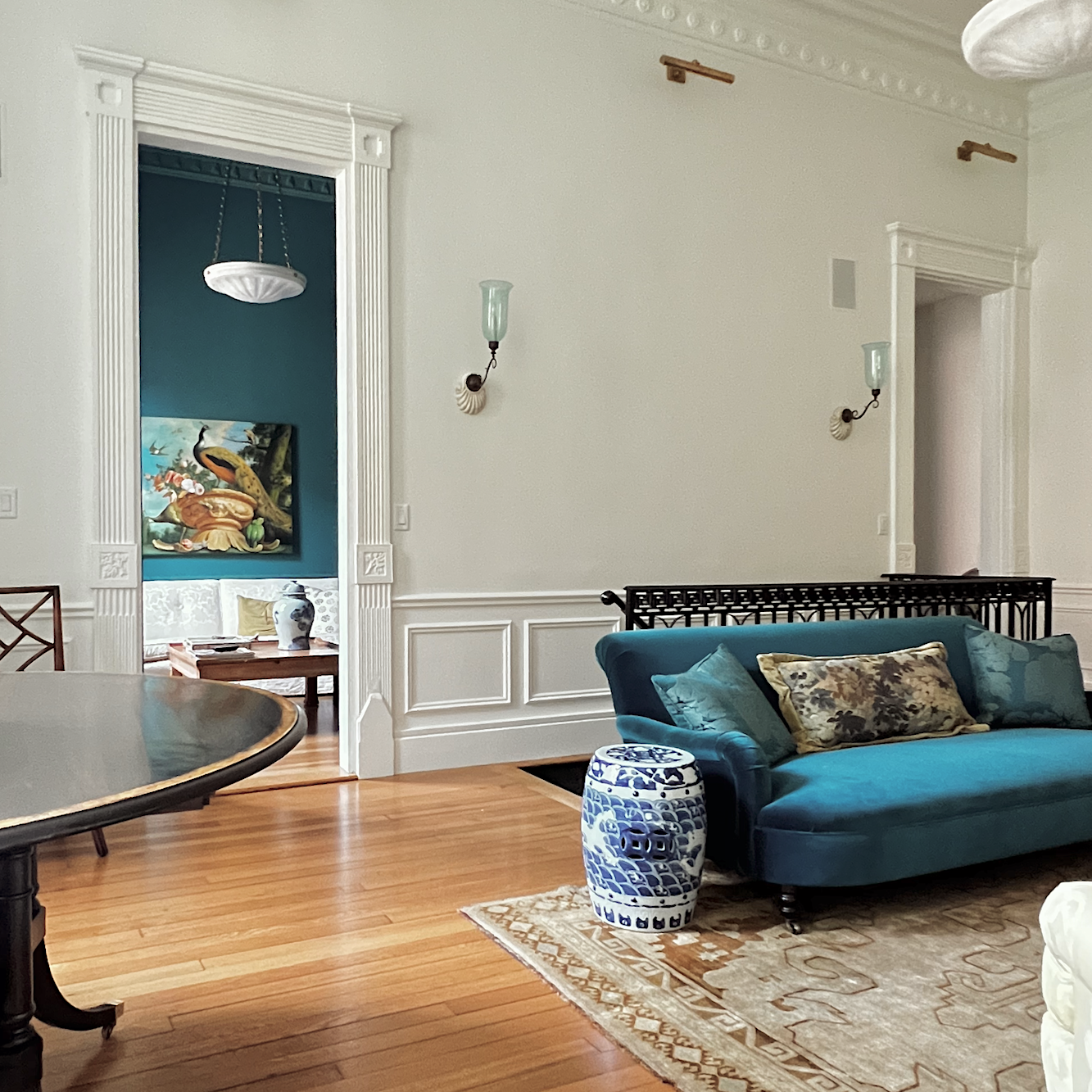 iving room lighting looking into the den