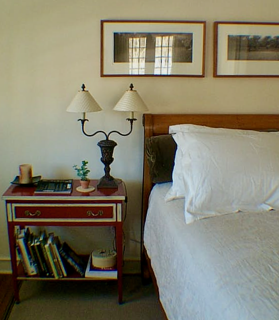 Moreau Grange nightstand