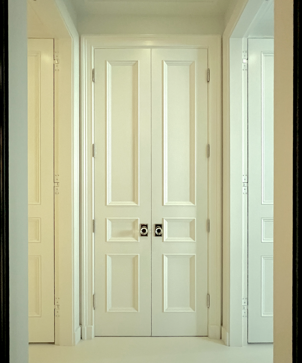primary closet doors with embrasure doors